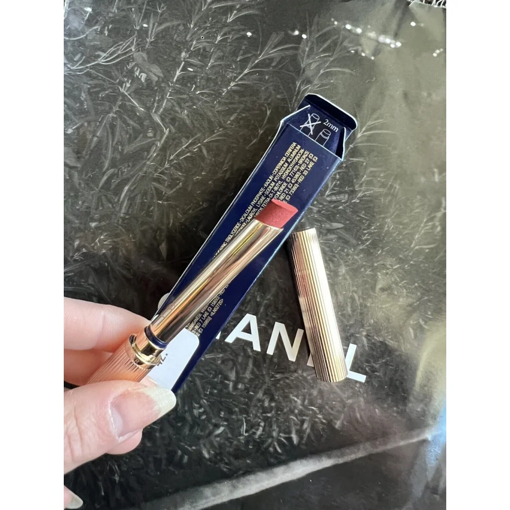 Estee Lauder Pure Color Explicit Matte Lipstick - 120 Temperature Rising Newfull